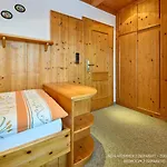 Haus Miller Lägenhet